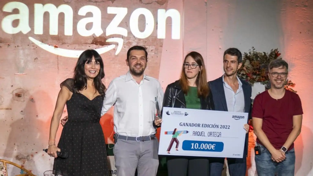 Raquel Ortega se alza con el Premio Literario Amazon Storyteller&nbsp;2022