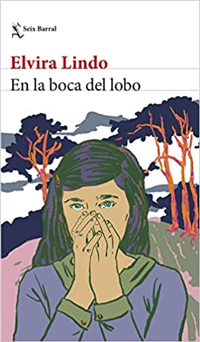Elvira Lindo acaba de publicar su nuevo libro «En la boca del&nbsp;lobo»